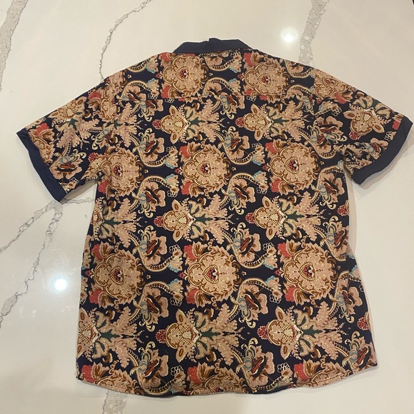 Men’s Button Floral Shirt L - Picture 4 of 4